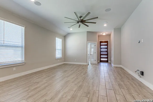 14419 Rifleman Rd — Photo 3