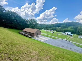 456 Riverside Dr, Camden On Gauley, WV 26208
