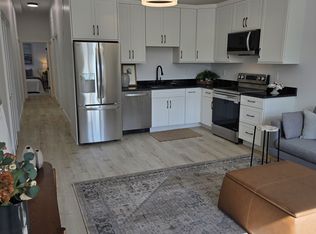 275 Washington Ave #2, Chelsea, MA 02150