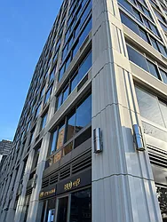 120 Riverside Boulevard