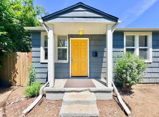 5821 SE Knapp St APT 4, Portland, OR 97206