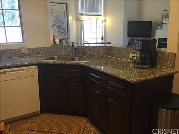 5th image of 15124 Plummer St Unit 109
