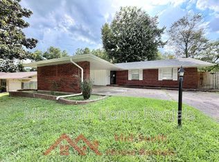 3831 Hermitage Dr, Memphis, TN 38116