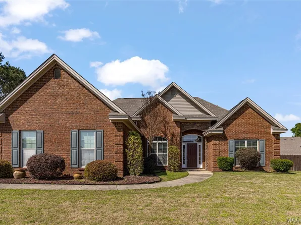 100 Oglethorpe Dr, Deatsville, AL 36022