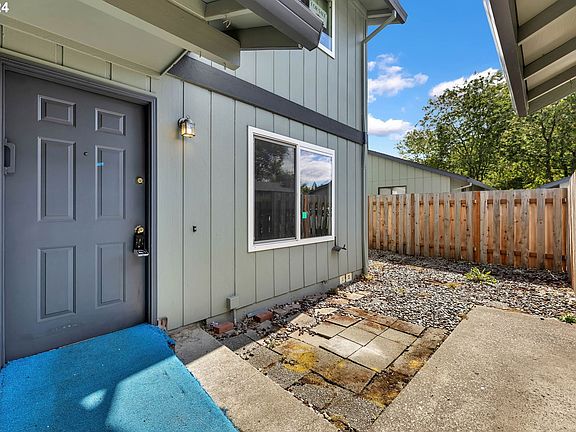 2nd image of 2023 SE Quail Cir