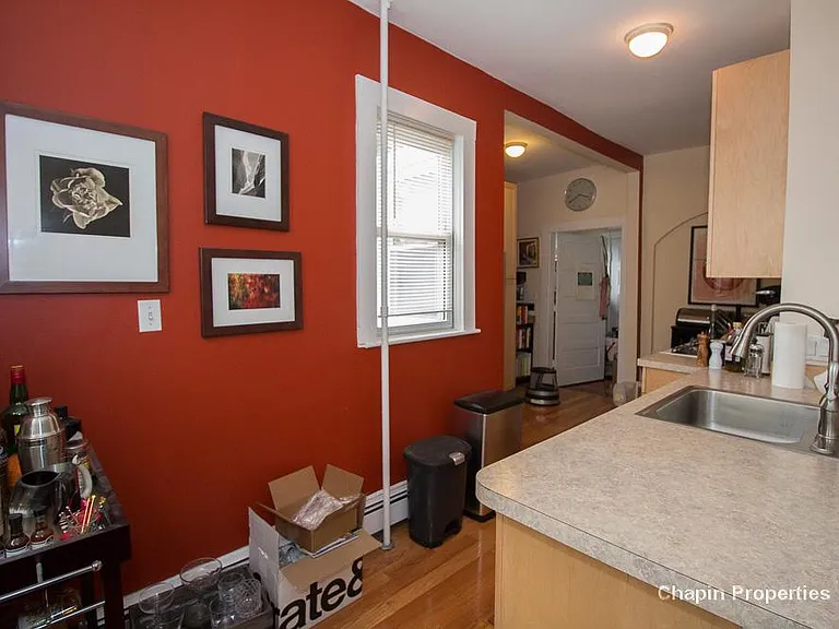 16 Kenwood St #1 — Photo 5