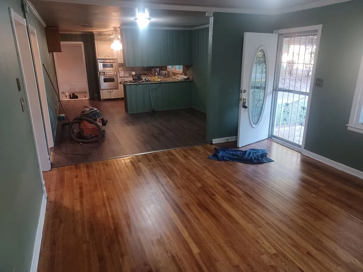 3 bed, 1800 sqft, $1,800 — Photo 3