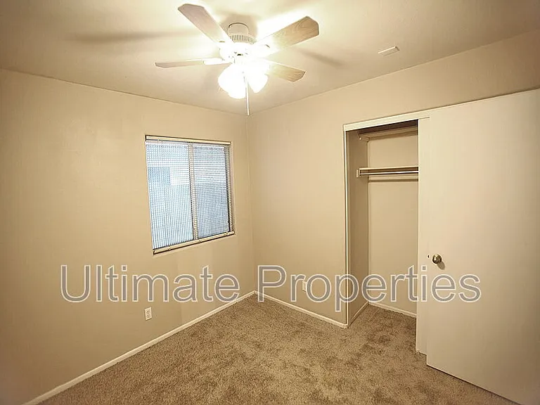 3011 W Zachary Dr — Photo 9