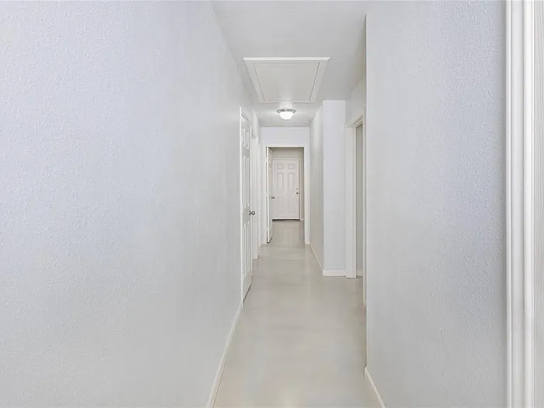 638 Luke St #B — Photo 3