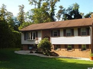 475 Spruce Rd, New Cumberland, PA 17070