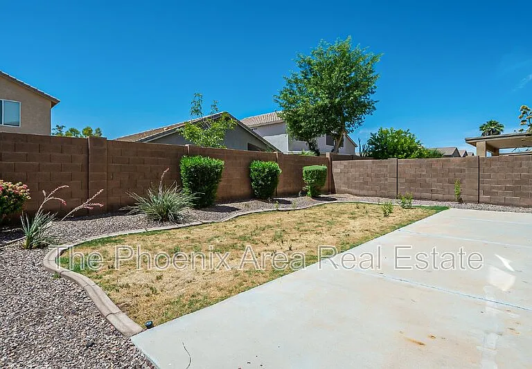 44299 W Oster Dr — Photo 38