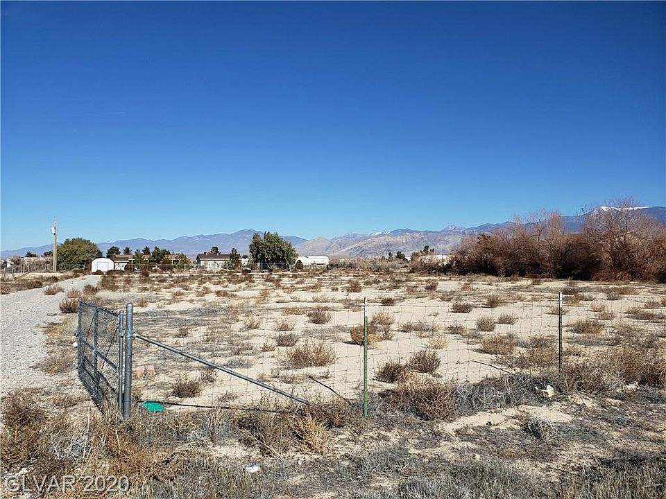 1st image of 4400 Paiute Blvd