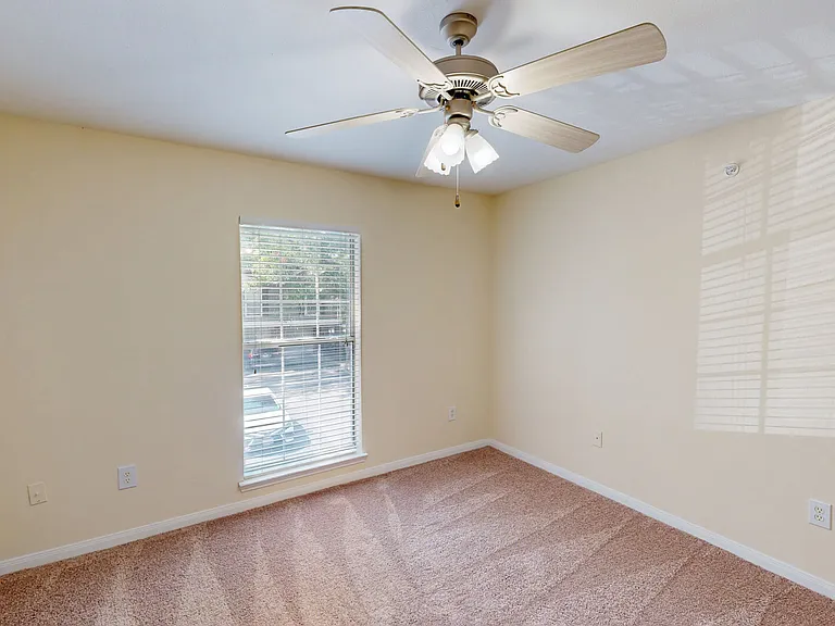 The Carriage Homes at Wyndham — Photo 70