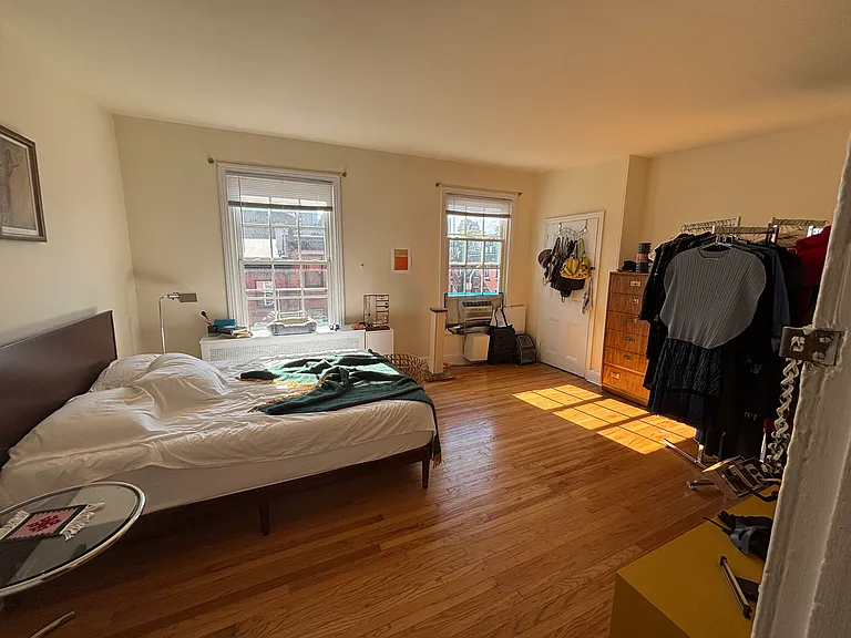 250 S 21st St #3F — Photo 5