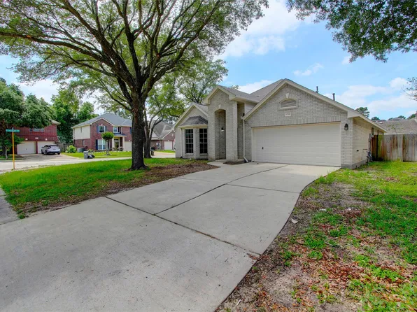 17111 Valley Palms Dr, Spring, TX 77379
