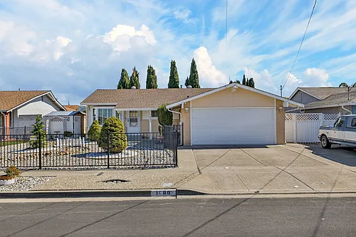 1880 Dove Way Photo 1