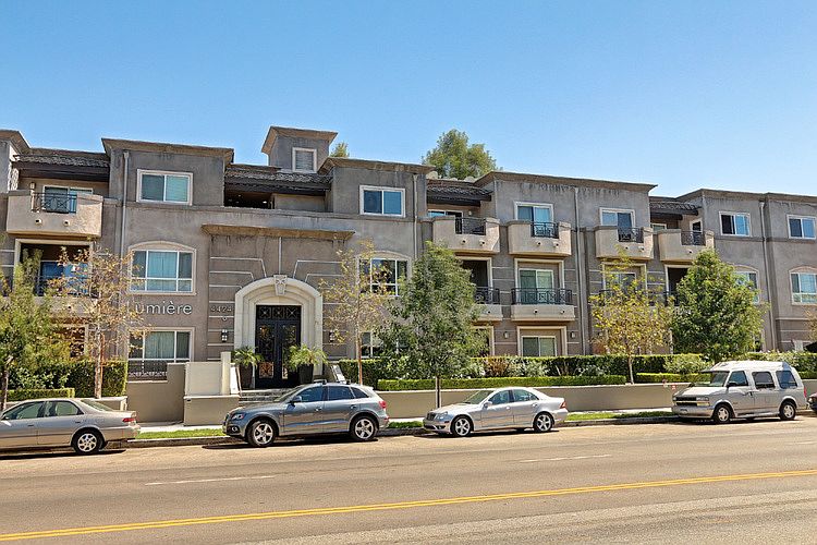 1st image of 4424 Whitsett Ave APT 314
