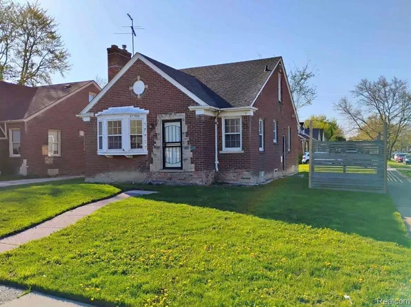 17700 Chandler Park Dr, Detroit, MI 48224