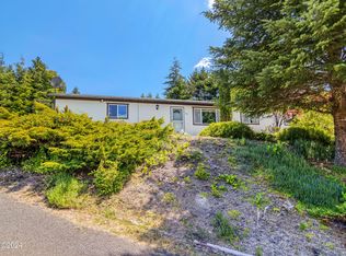 635 SE Ball Blvd, Waldport, OR
