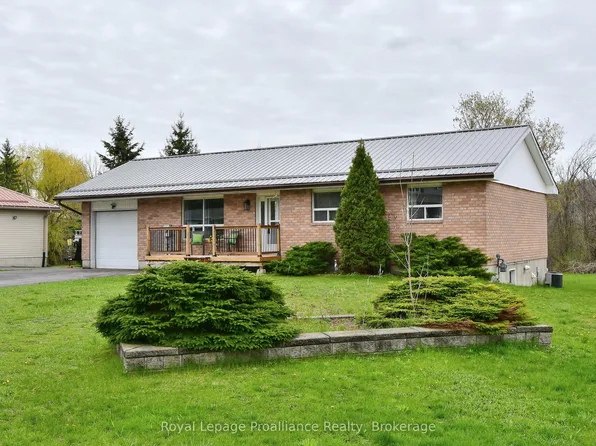 200 Park Ln, Asphodel Norwood, ON K0L 1Y0