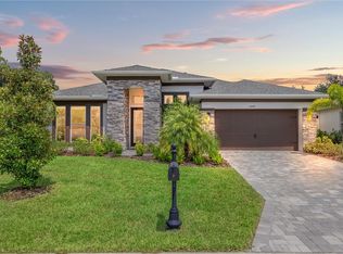 13444 Trailing Moss Dr, Dade City, FL 33525