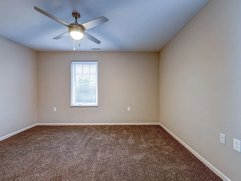 Floor plan 2 bedroom