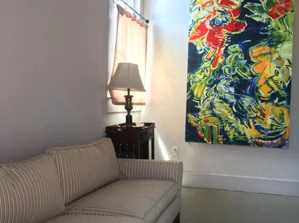 3971 Constance St, New Orleans, LA 70115