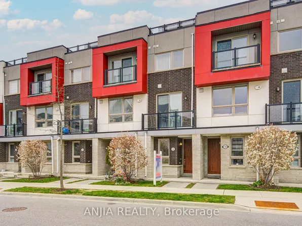 16 Adam Sellers St, Markham, ON L6B 1N2