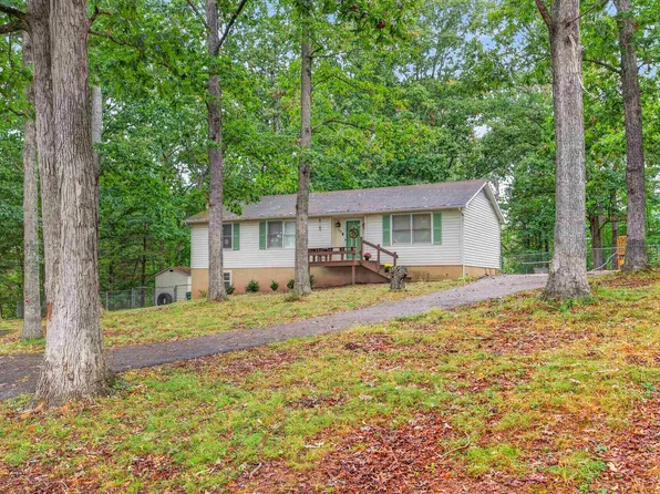502 Mabry Ln, Blacksburg, VA 24060