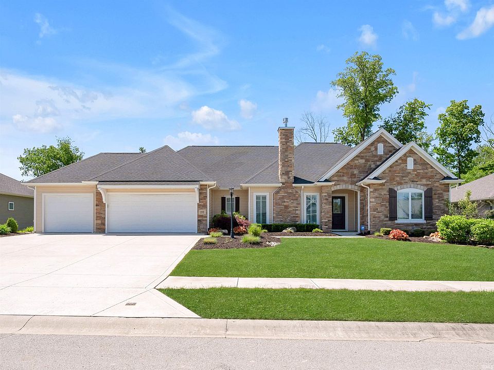 1st image of 252 Elderwood Ct