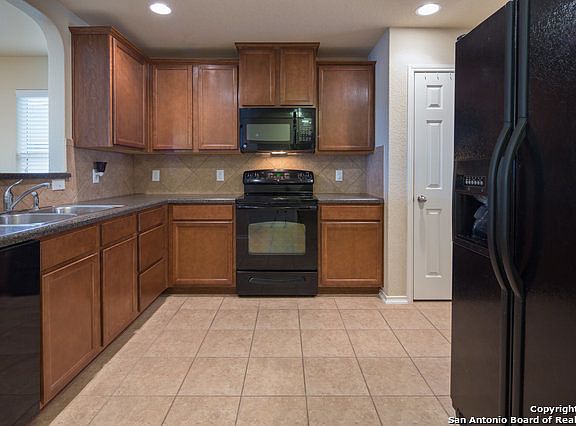 5th image of 11426 Dodson Trl