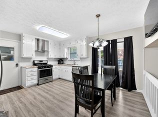 6139 Katherine Rd, Rex, GA 30273