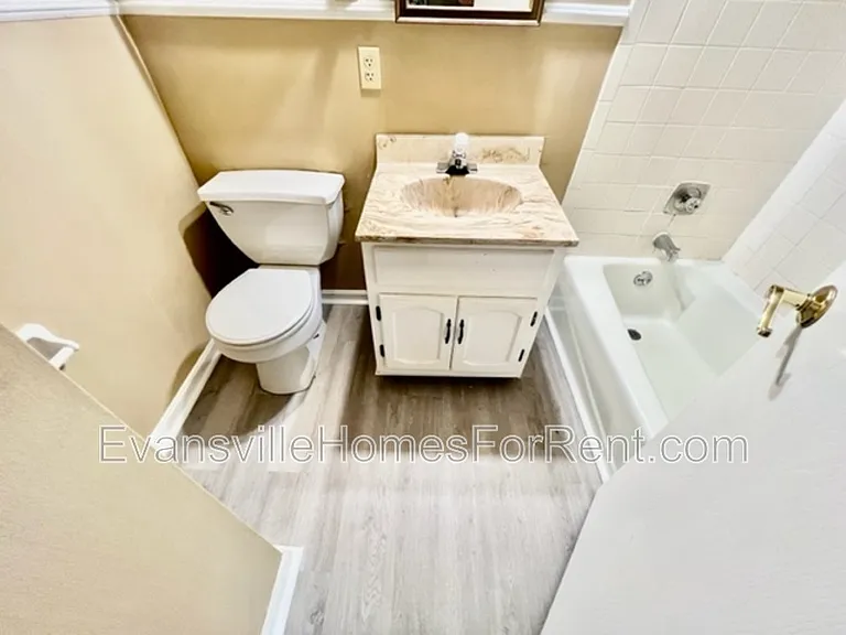1614 Speaker Rd — Photo 9