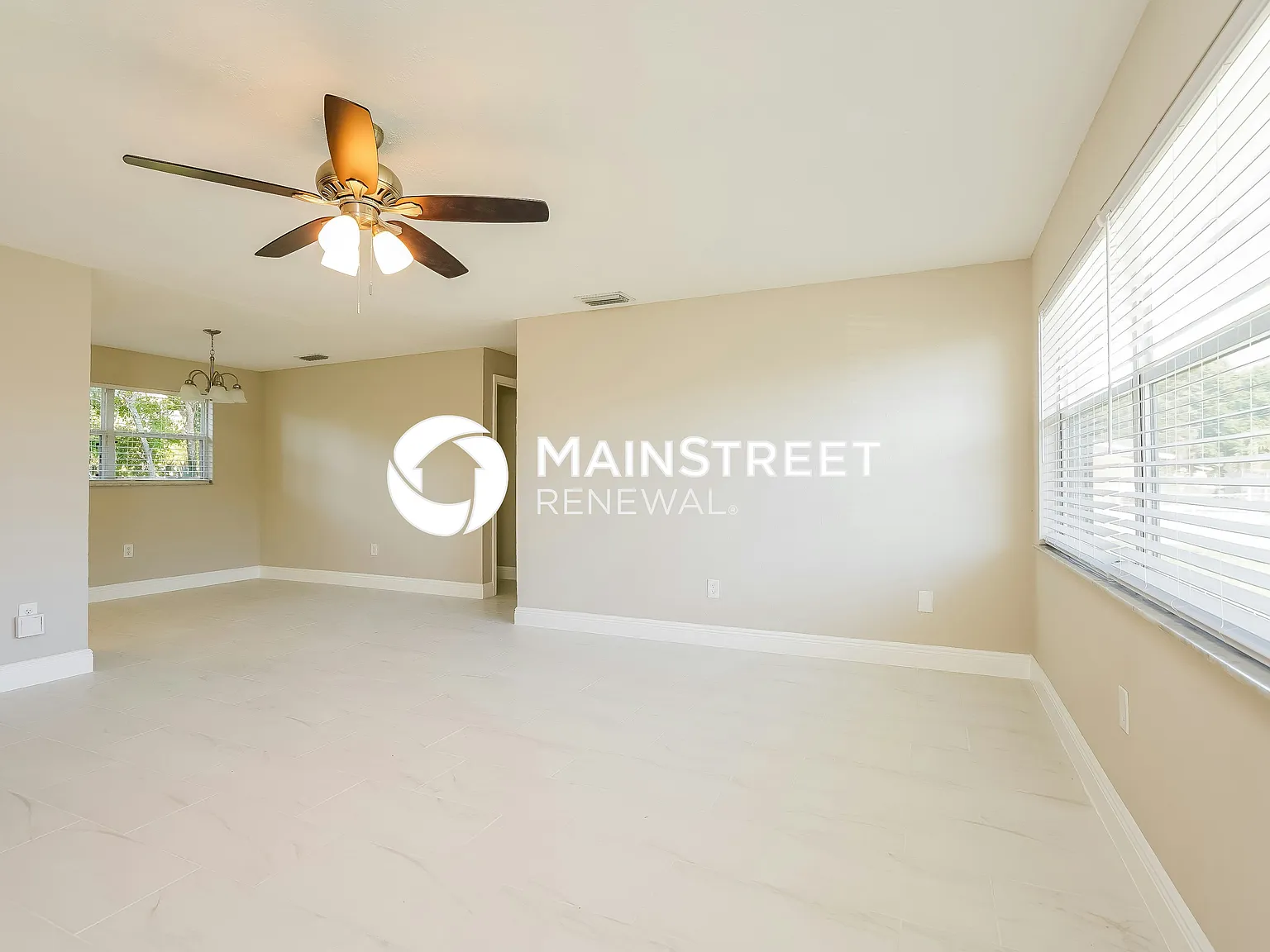 11 Skipton Cir — Photo 3