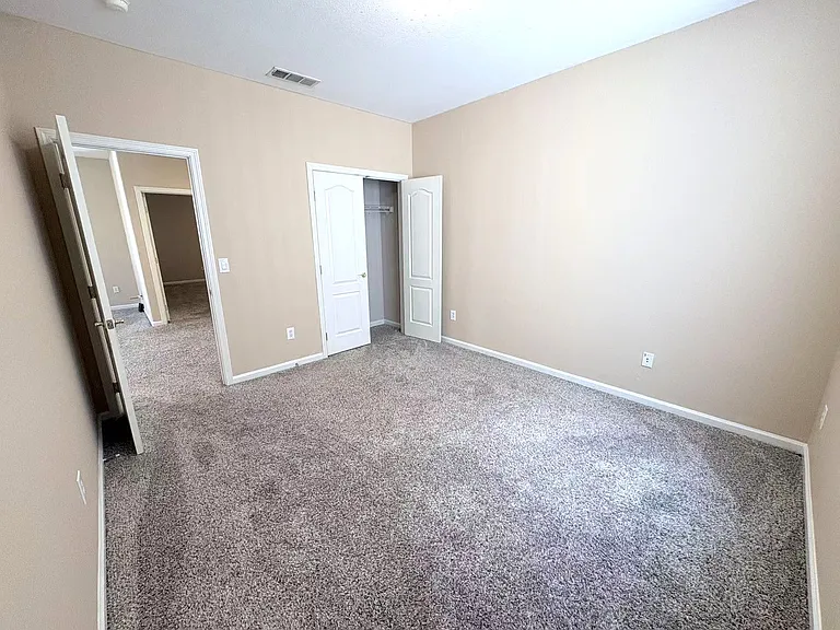 9370 Willow Pond Cir — Photo 10
