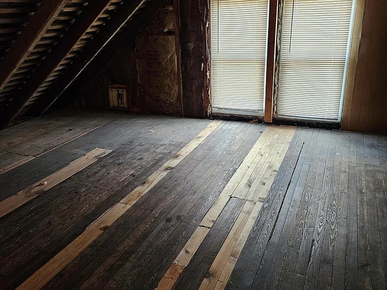 465 W Main St — Photo 16