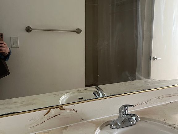 4th image of 5320 Zelzah Ave APT 301