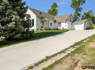 701 Glen Rd, Logan, IA 51546