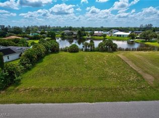 17091 Waters Edge Cir, North Fort Myers, FL 33917