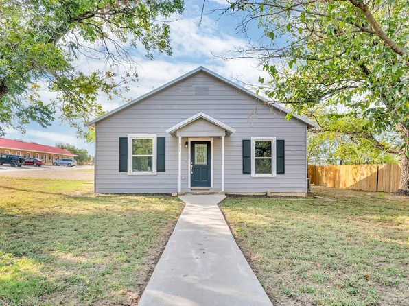357 Greer St, Albany, TX 76430
