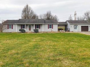 345 Mustard Ln, Lake Lynn, PA 15451