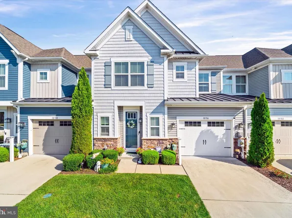 18706 Old Canal Ln, Millville, DE 19967