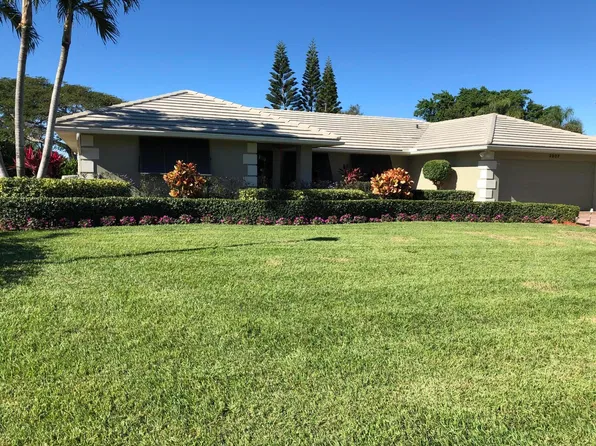 3937 SE Fairway E, Stuart, FL 34997