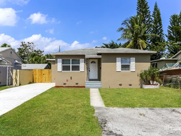 121 SE 5th Ave, Boynton Beach, FL 33435