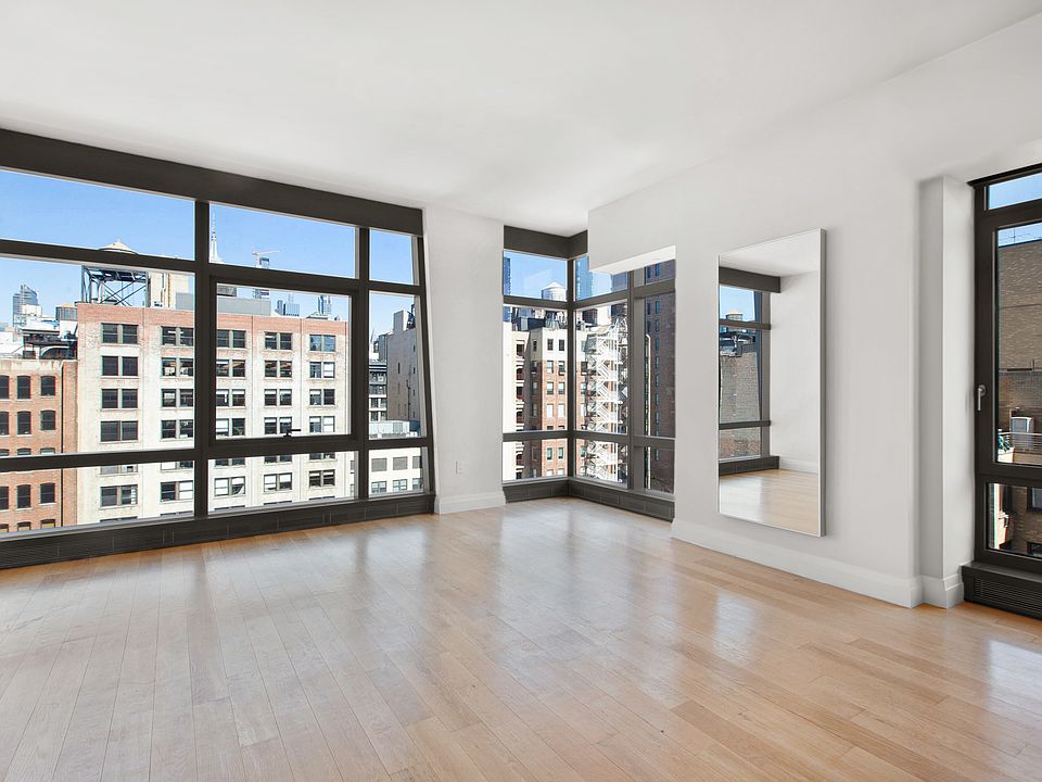 1st image of 35 W 15th St APT 10E