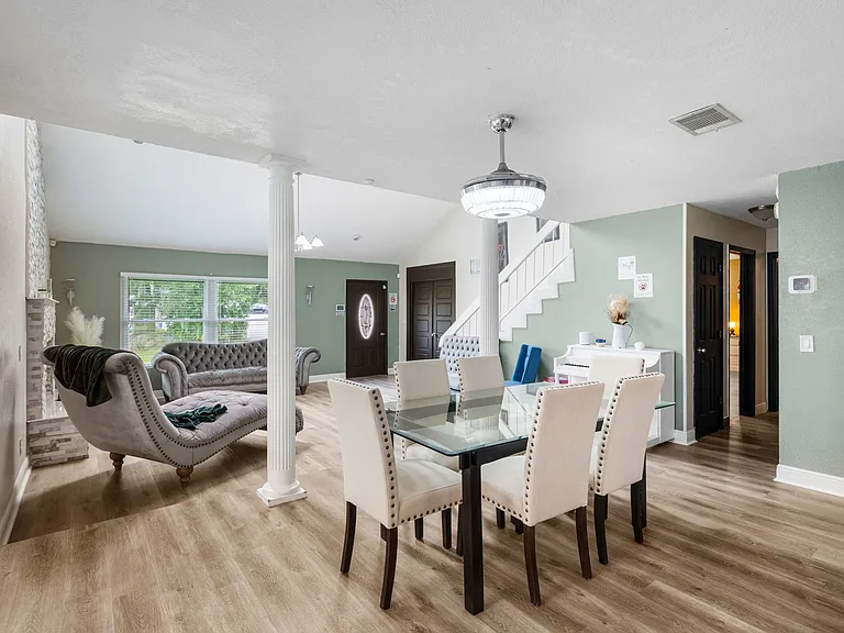 1110 E Lakeshore Blvd #3 — Photo 19