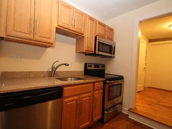 4th image of 3 Hubbard Rd APT 31