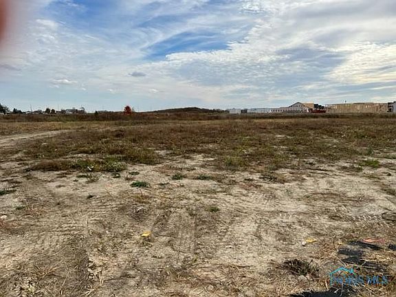 3rd image of 2075 Horseshoe Bend Dr