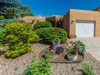 2344 Camino Del Prado, Santa Fe, NM, 87507