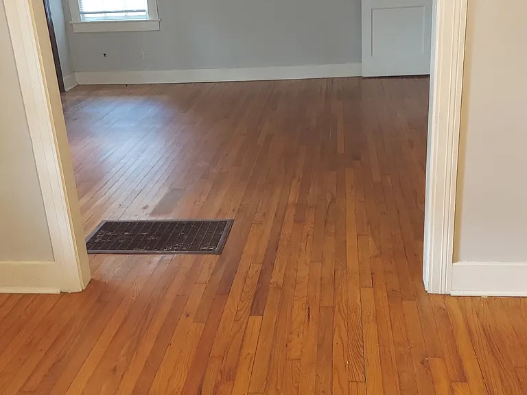 4552 Kings Hwy — Photo 6
